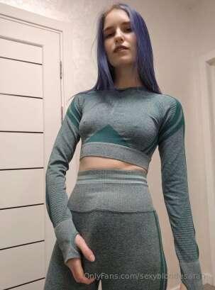 🌈CUTE KITTY @passionate_ailish 🌈 Loves cocks of all sizes😍Wh..