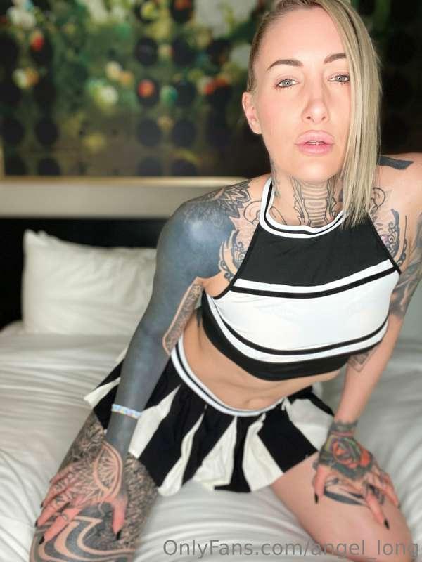 🥵 SLUTTY CHEERLEADER SOLO 🥵I talk to the camera like you're ..
