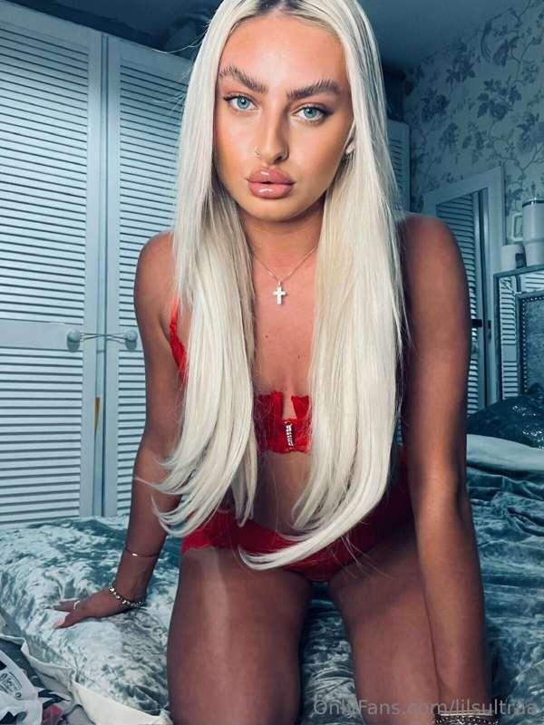 Come and give me a kiss 💋