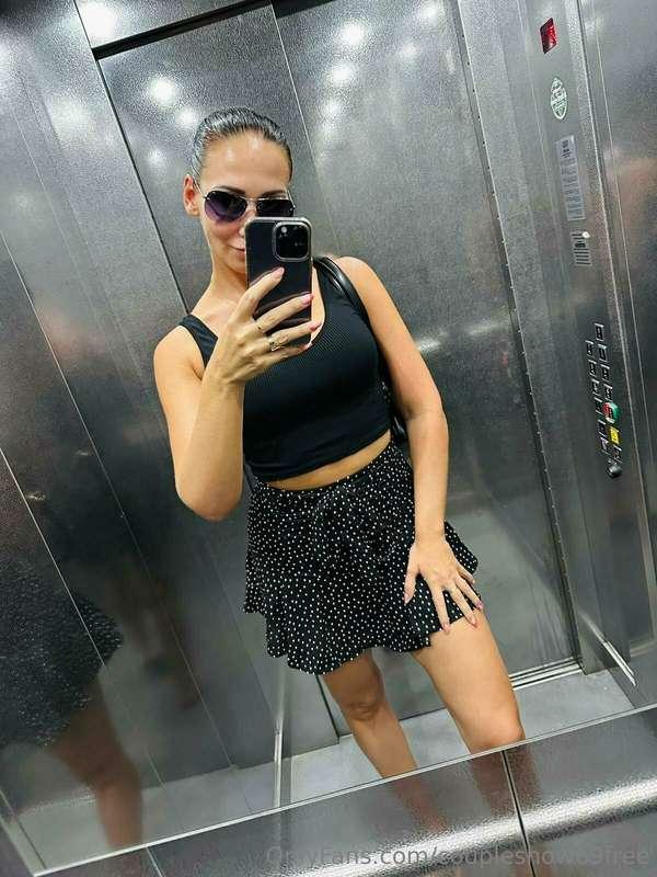 I bought a New skirt :) do you like it ?😍 follow @coupleshow..