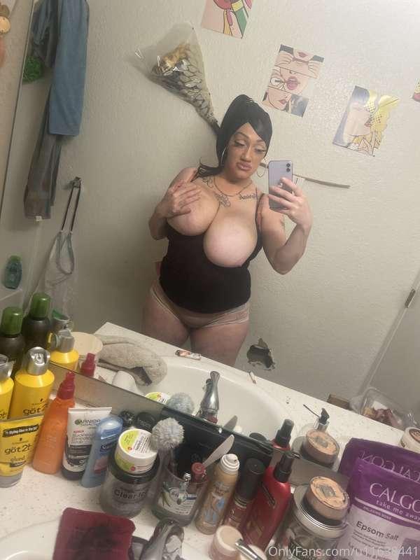 shaunita8 image #3
