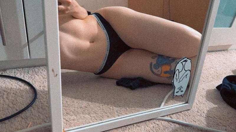 emmaontwitch image #2