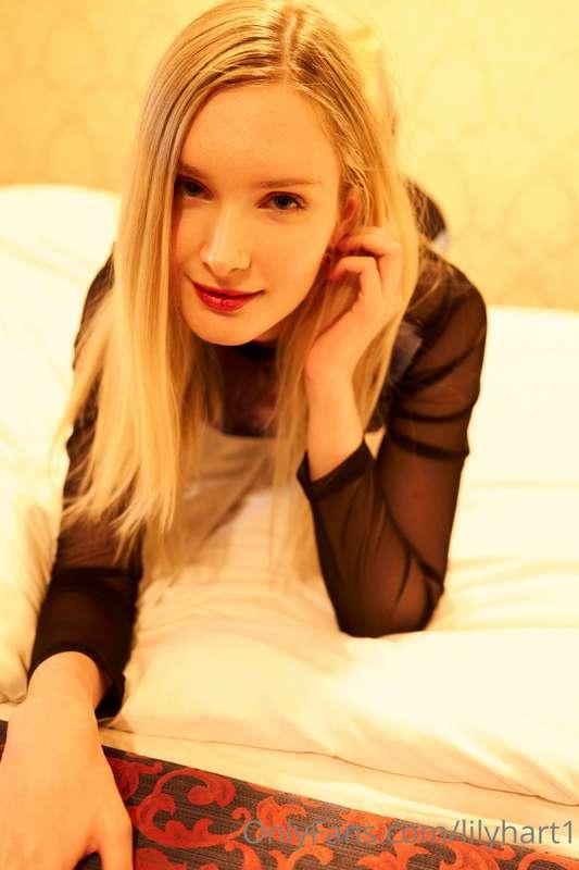 lilyhart1 image #2