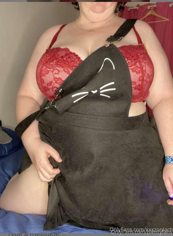 A BBW MILF, pierced, kinky, request friendly, and always hap..