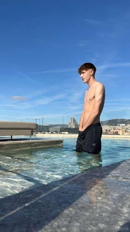 alo_twink image #0