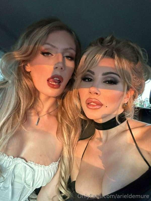 ## when the sun goes down, the vamps cum out to play 😏