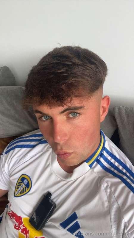 I hope Leeds do well in the premiership this year💙🤍