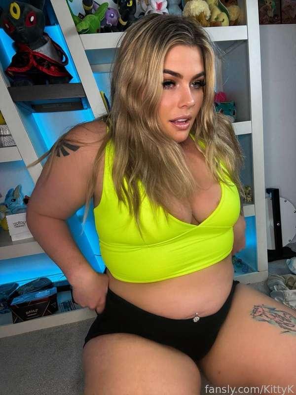 Do you think I'm sexy... yes or no?




#curvy #fyp #blonde #thick #pawg  #gamer #gamergirl #ass #booty #squirt #squirter #squirting #boob #boobs #butt #bigass #bbw #chubby