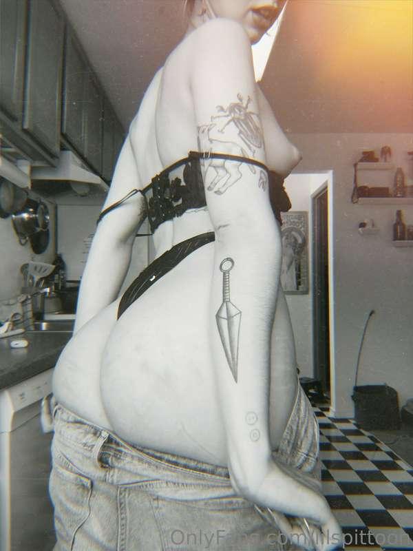 lilspittoon image #2