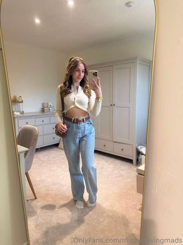 Throwback to my date night outfit a while ago, can’t wait fo..