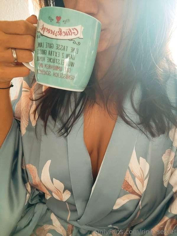 Es ist Zeit für einen Kaffee 😌☕

Würdest du gerne mal einen ..