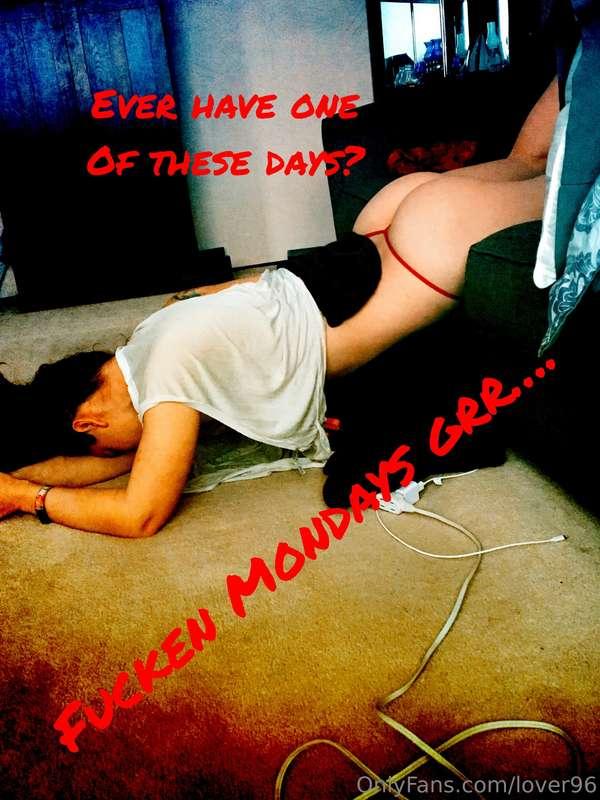 💕 Happy friggen Monday! 🥲💕❤️Kc
