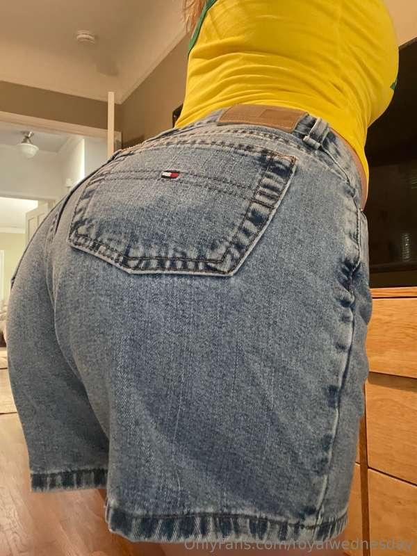 How many times would you spank me?🍑🔥