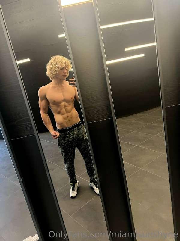 miamisunshyne image #0