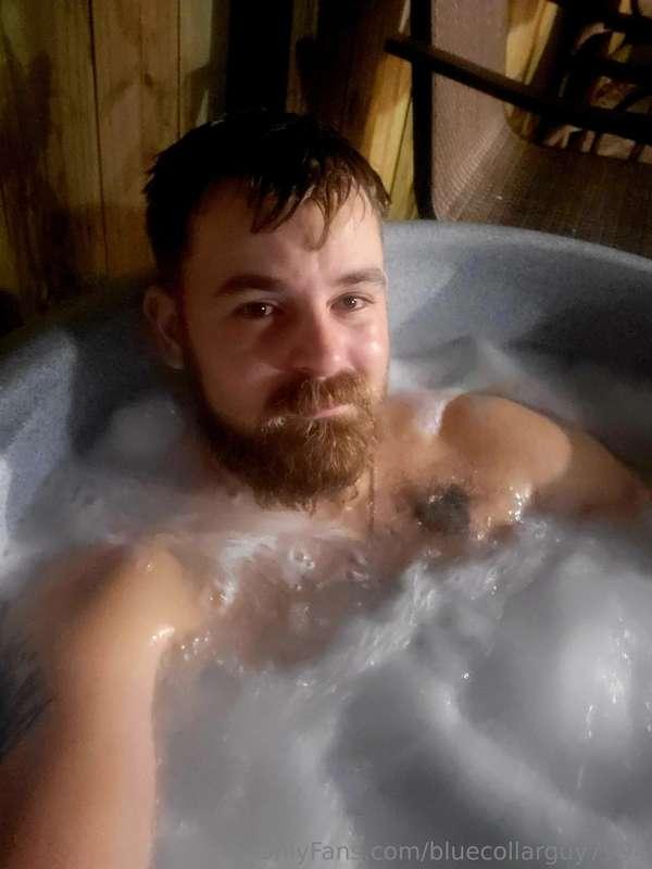 I love a good hottub!! 🥰