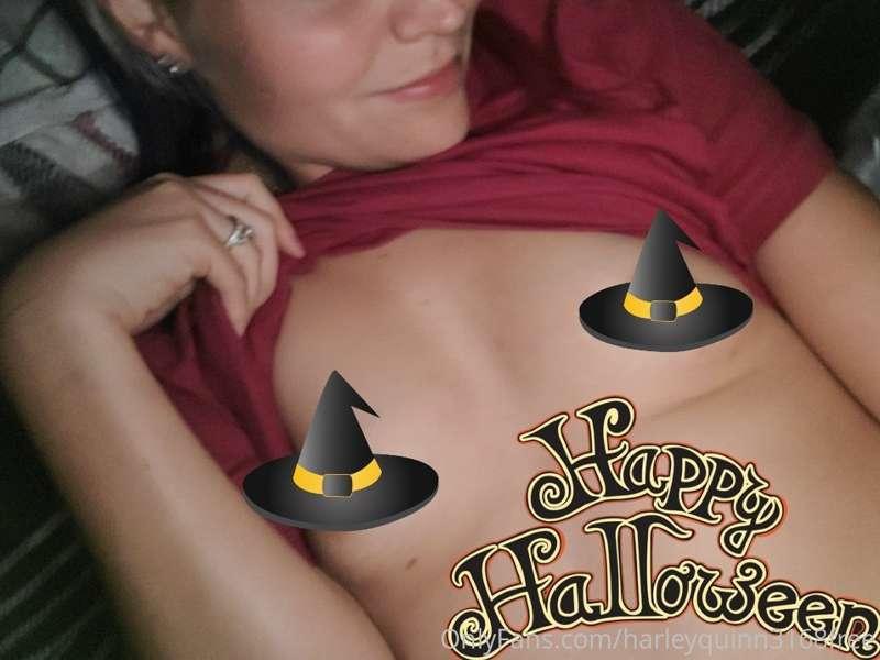 Don't forget to check out my subscription page onlyfans.com/..