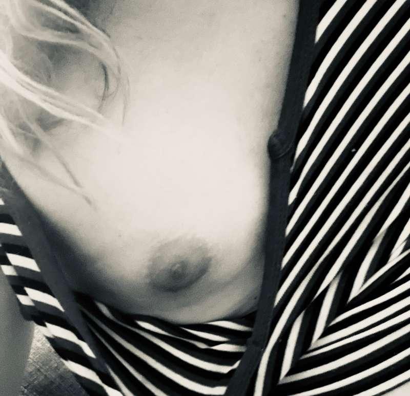 Titty Flash