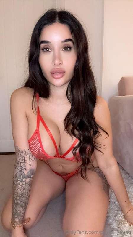 Let me see that cock 😜
