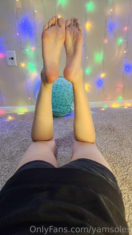 I've been told I have cum catchers 😜