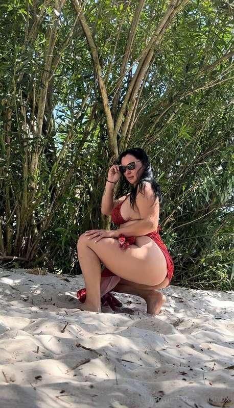 I want to drain your balls right NOW 😈