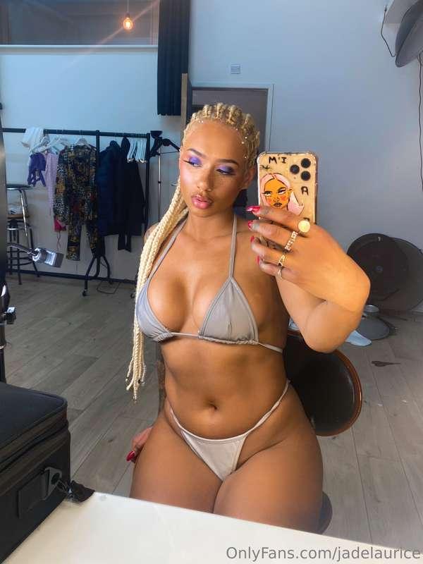It’s hot let’s strip 😎