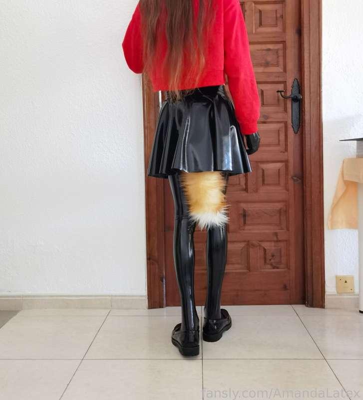 amandalatex image #1