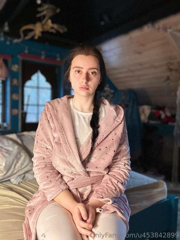 Guys, this post doesn’t have any nudity or boobs—I sincerely..