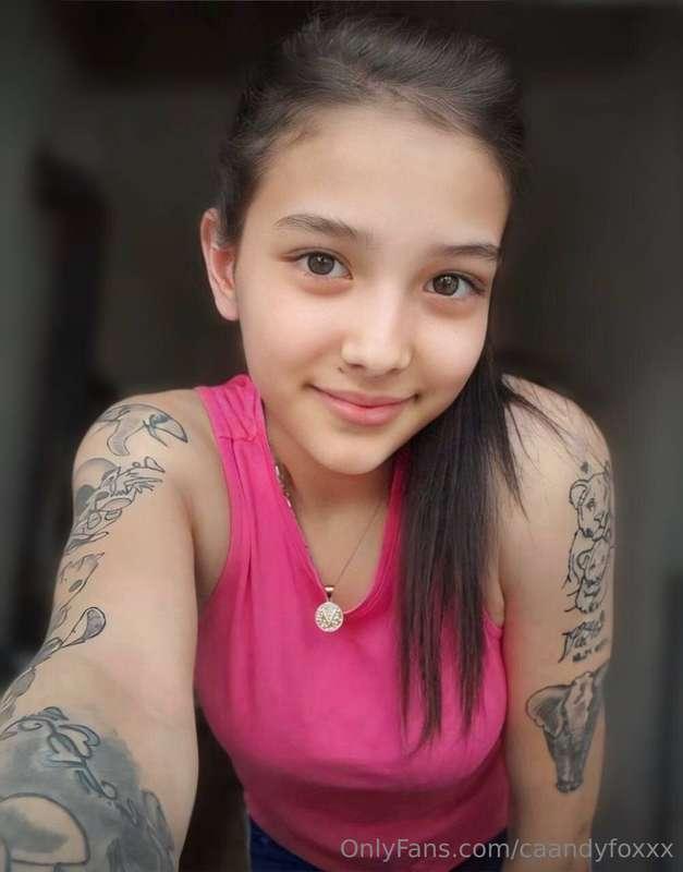 🔥𝐅𝐑𝐄𝐄🔥𝐅𝐑𝐄𝐄🔥𝐅𝐑𝐄𝐄🔥
This innocent cutie @sweetnaomi69 loves to ..