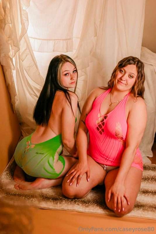 me and @lovergirlcora 😚
