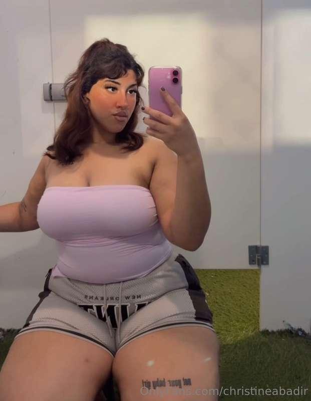 Message me if u want private videos 💕