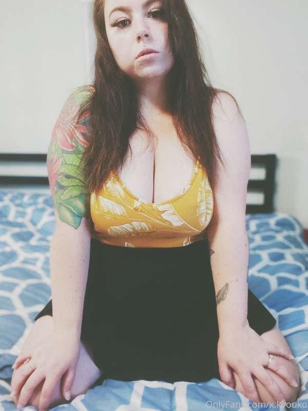 Am I wearing panties? Maybe you should come over and find ou..