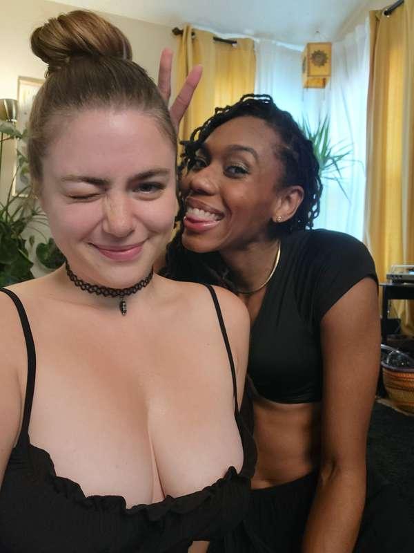 On cam with @thepsychedelicgoddess in a couple minutes. On m..