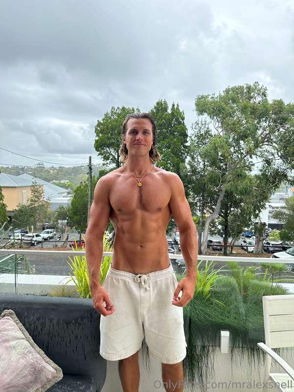 Just having a little fun today 🤪 Happy weekend to you guys!