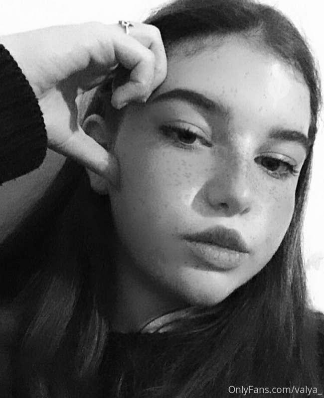 💋