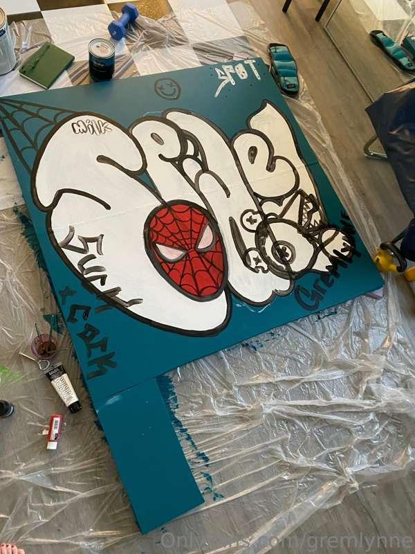 My knees hurt from painting but I’m making a glory hole set