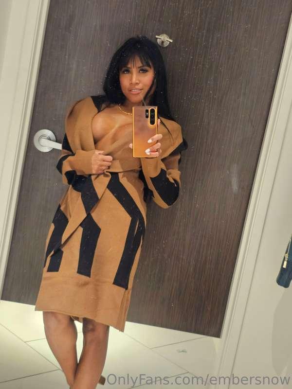 I like this coat SO much. I think you can tell from the vids..