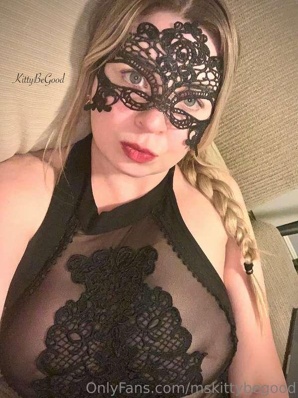 Happy Saturday 💋