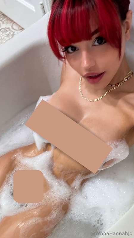 Are you joining me tonight? 💦