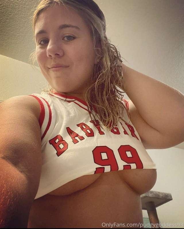If you aren’t subscribed to her yet WTF are you doing!?! Thi..