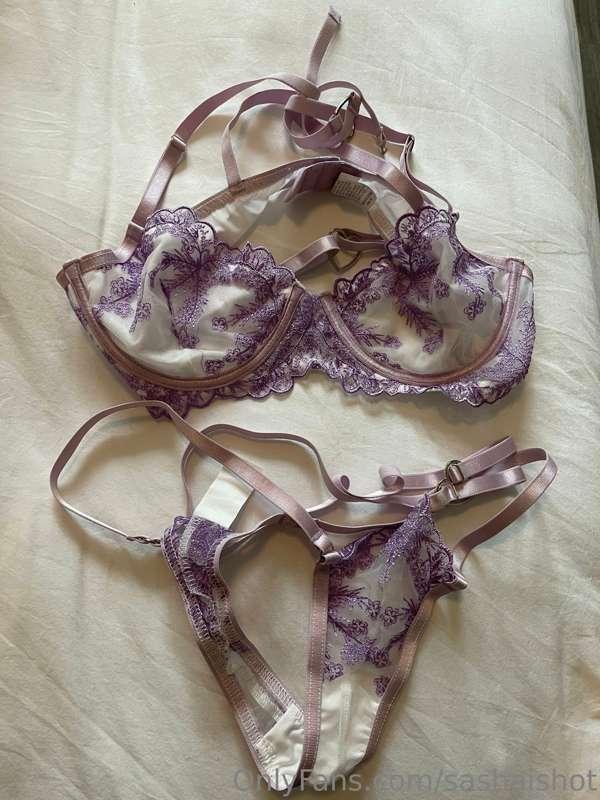 SOLD 🧾🏷💃SOLD 🧾🏷💃SOLD 🧾🏷💃

For sale! $75