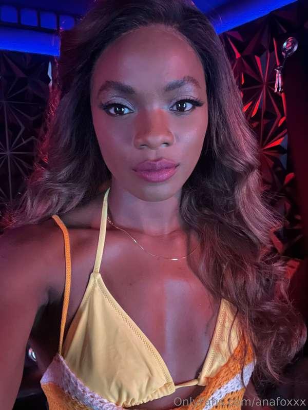 Show me off to everyone daddy 😘