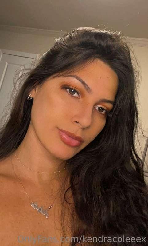 i wanna be the last thing you think about before you fall as..