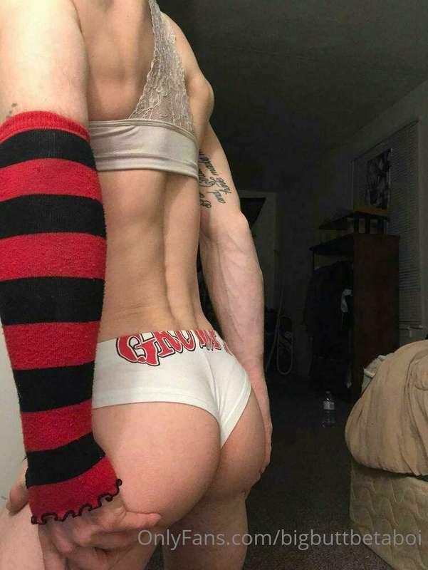 bigbuttbetaboi image #0
