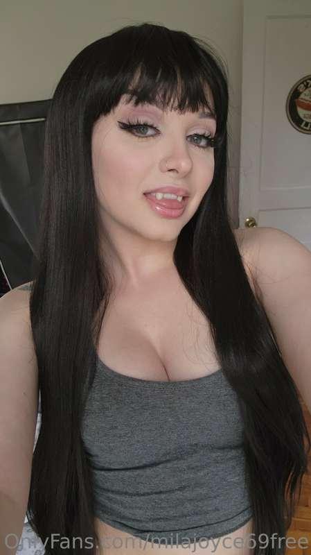 Do you like my little Marceline cosplay?

more cosplay conte..