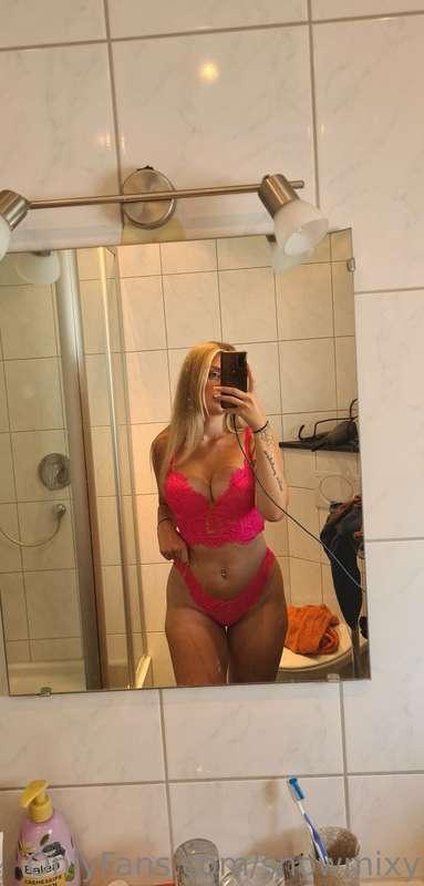 Good morning! 😘 Starting the last day of the year with the f..