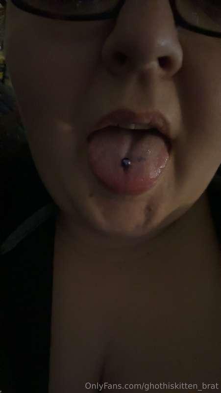 Got my tongue pierced 👅