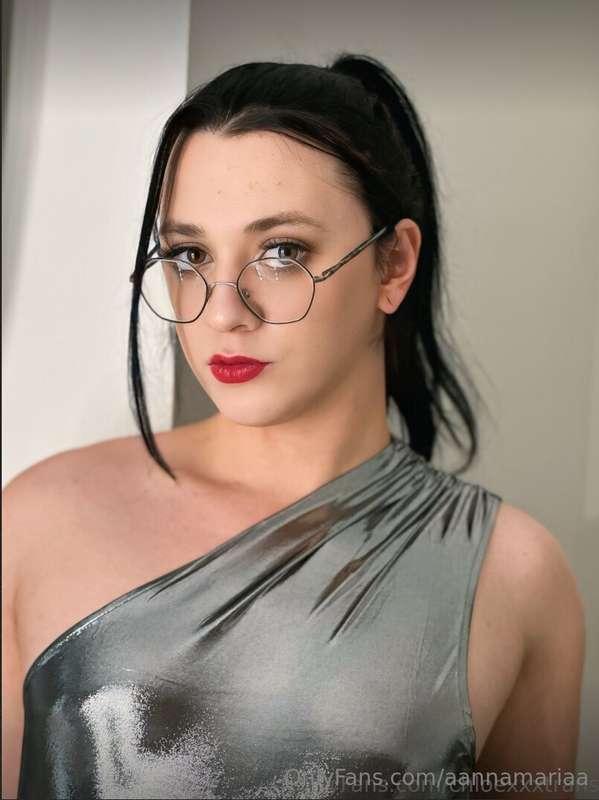 🌟 Discover Beauty with @chloexxxtrans 🌟✨ Ladyboy Elegance: E..