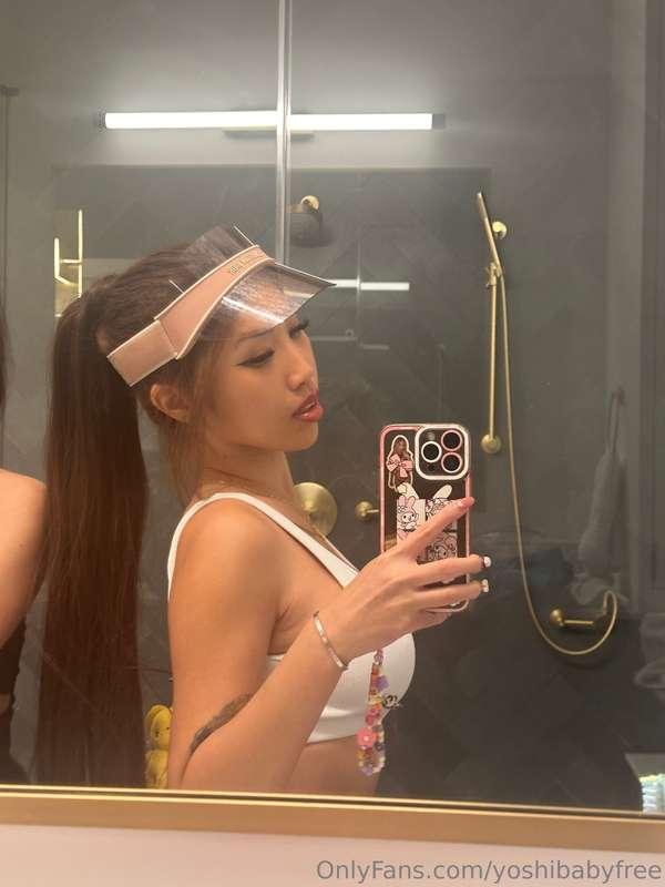 rate today's look 🙊