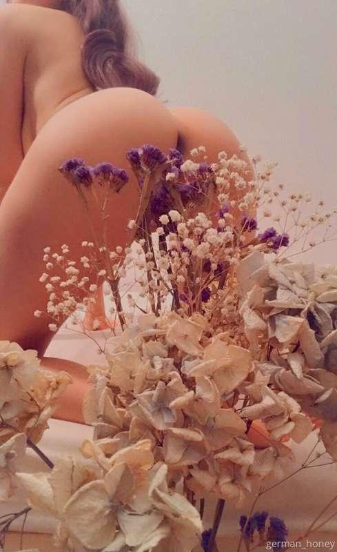 🌸
