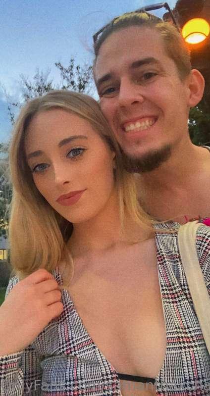 I feel like this is our signature selfie pose.